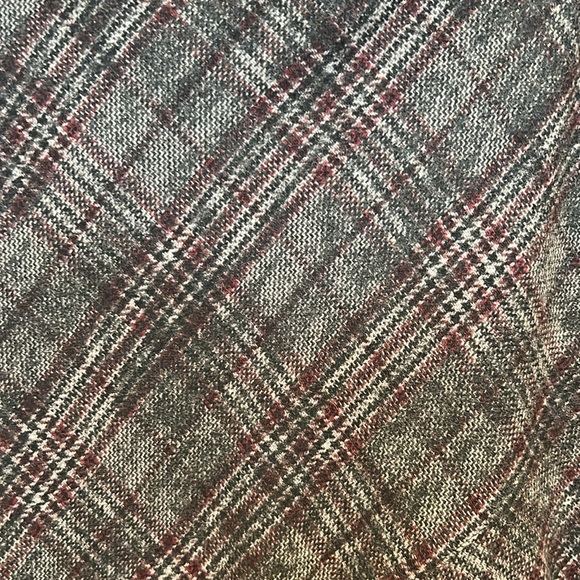 Express:A-line Plaid Skirt Sz 2 w/Lace Detail Around Bottom. 15% off 2+ bundle - Picture 2 of 5